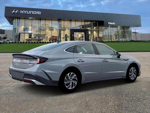 2026 Hyundai Sonata Hybrid Blue