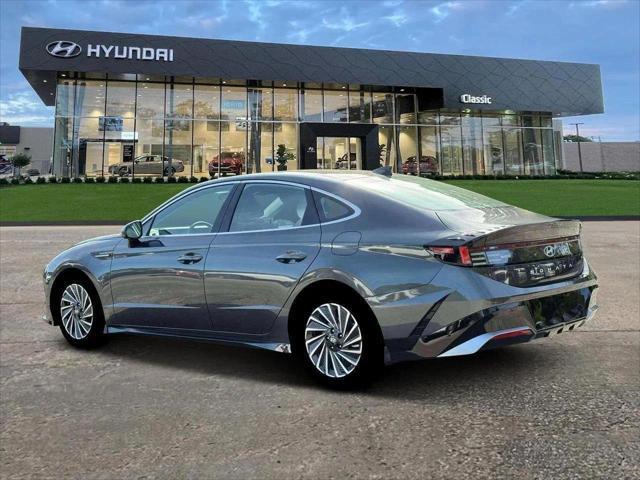 2026 Hyundai Sonata Hybrid SEL