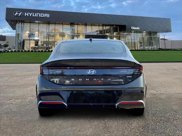 2026 Hyundai Sonata Hybrid SEL