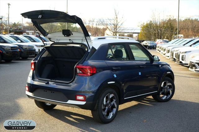 2026 Hyundai Venue SEL w/Two-Tone Roof