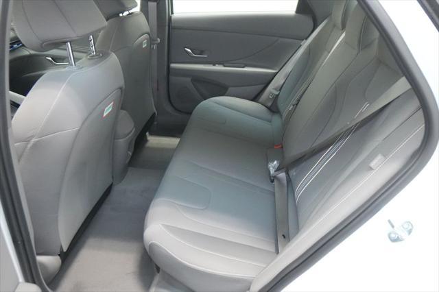 2026 Hyundai Elantra Hybrid SEL Sport