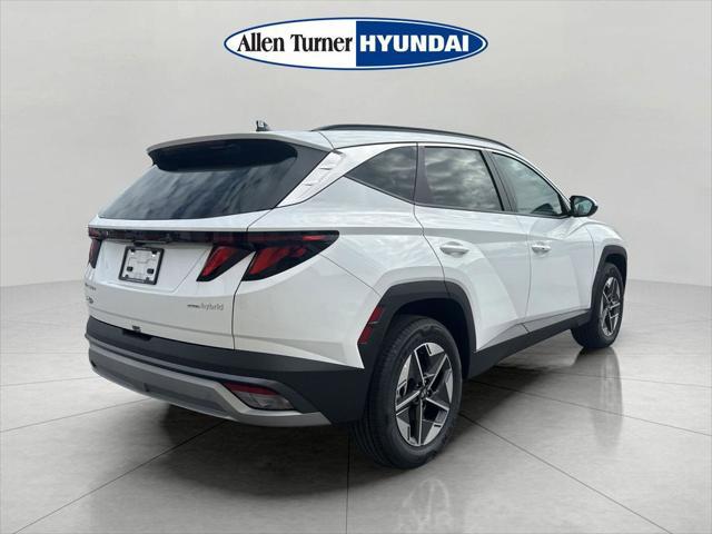 2026 Hyundai Tucson Hybrid SEL