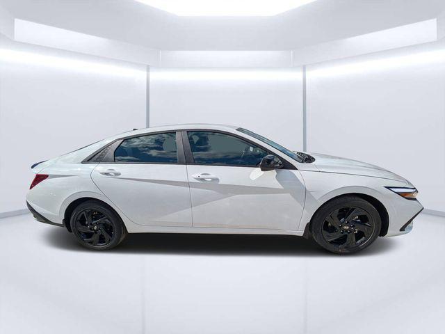 2026 Hyundai Elantra Hybrid SEL Sport