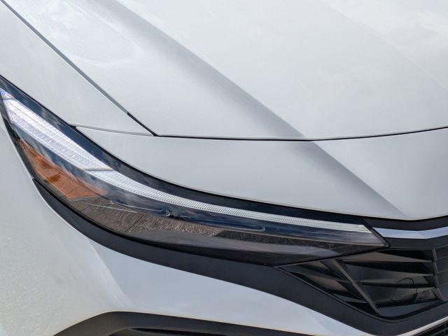 2026 Hyundai Elantra Hybrid SEL Sport