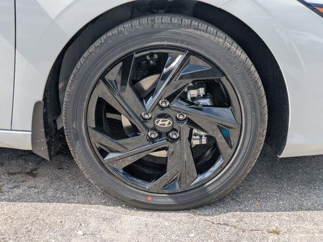 2026 Hyundai Elantra Hybrid SEL Sport