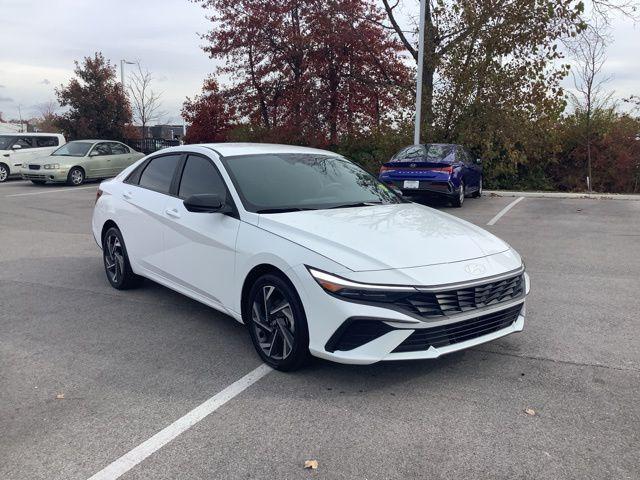 2025 Hyundai Elantra Hybrid SEL Sport
