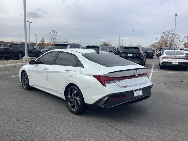 2025 Hyundai Elantra Hybrid SEL Sport