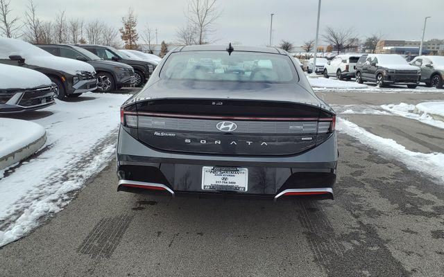 2026 Hyundai Sonata Hybrid SEL