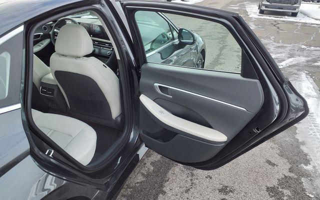 2026 Hyundai Sonata Hybrid SEL