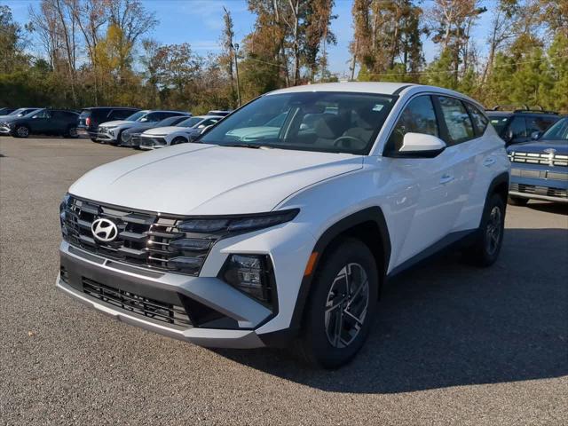 2026 Hyundai Tucson Hybrid Blue SE