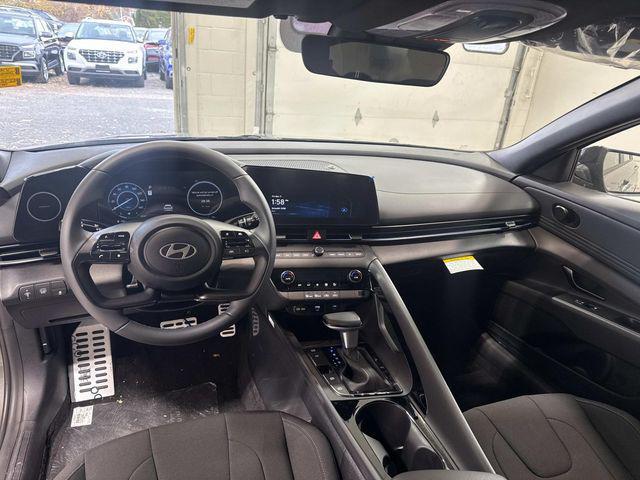 2026 Hyundai Elantra Hybrid SEL Sport