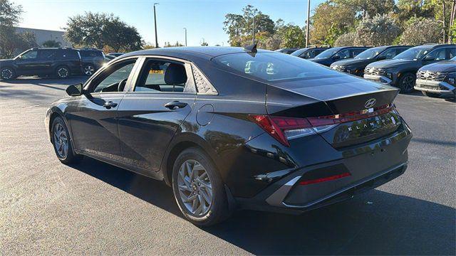 2025 Hyundai Elantra Hybrid Blue