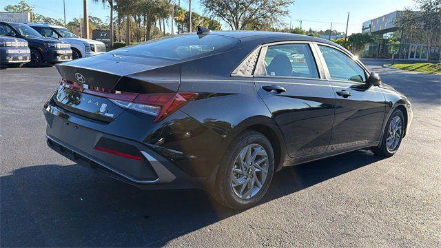 2025 Hyundai Elantra Hybrid Blue