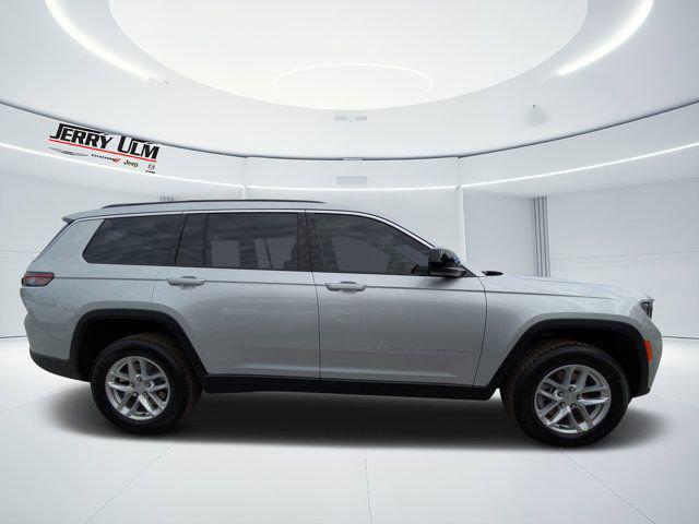 2025 Jeep Grand Cherokee GRAND CHEROKEE L LAREDO 4X2