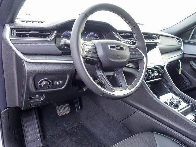 2025 Jeep Grand Cherokee GRAND CHEROKEE L ALTITUDE X 4X4 2025 Jeep Grand Cherokee GRAND CHEROKEE L ALTITUDE X 4X4