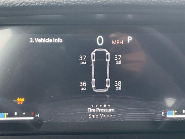 2025 Jeep Grand Cherokee GRAND CHEROKEE L LAREDO X 4X4