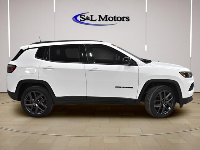 2026 Jeep Compass Latitude Altitude