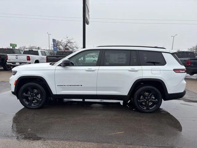 2025 Jeep Grand Cherokee Altitude X 4x4