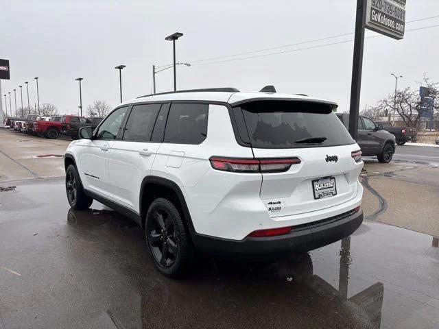 2025 Jeep Grand Cherokee Altitude X 4x4