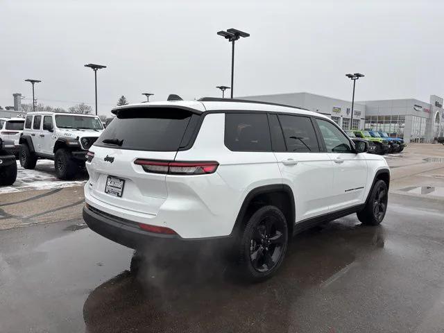 2025 Jeep Grand Cherokee Altitude X 4x4