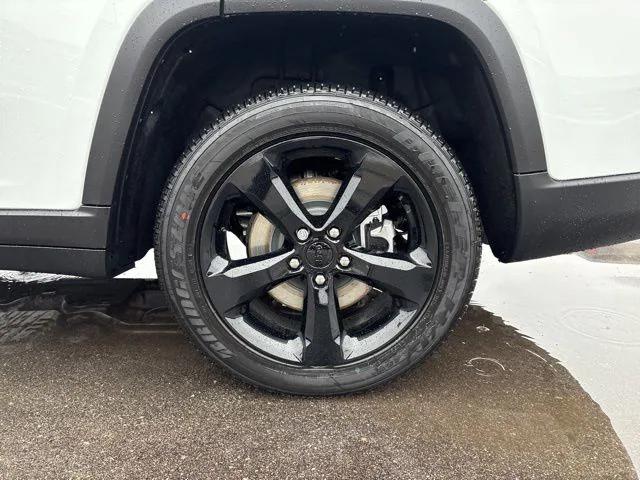 2025 Jeep Grand Cherokee Altitude X 4x4