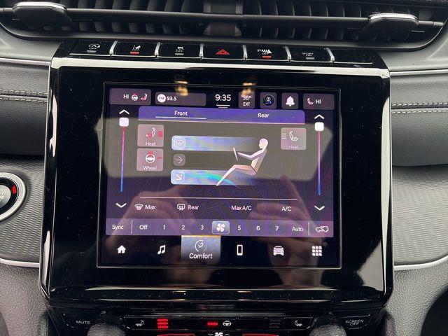 2025 Jeep Grand Cherokee Altitude X 4x4