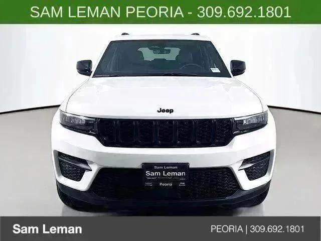 2025 Jeep Grand Cherokee GRAND CHEROKEE ALTITUDE 4X4