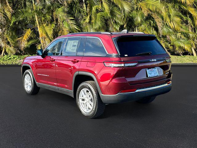 2025 Jeep Grand Cherokee GRAND CHEROKEE LAREDO X 4X2