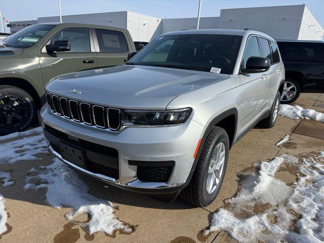 2025 Jeep Grand Cherokee GRAND CHEROKEE L LAREDO X 4X4 2025 Jeep Grand Cherokee GRAND CHEROKEE L LAREDO X 4X4