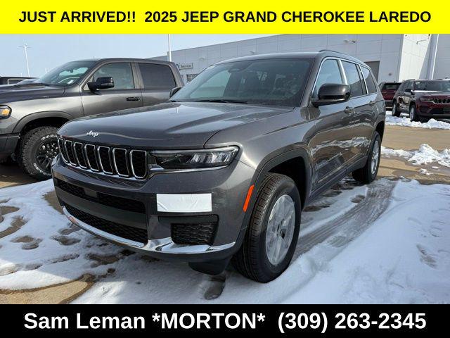 2025 Jeep Grand Cherokee GRAND CHEROKEE L LAREDO X 4X4
