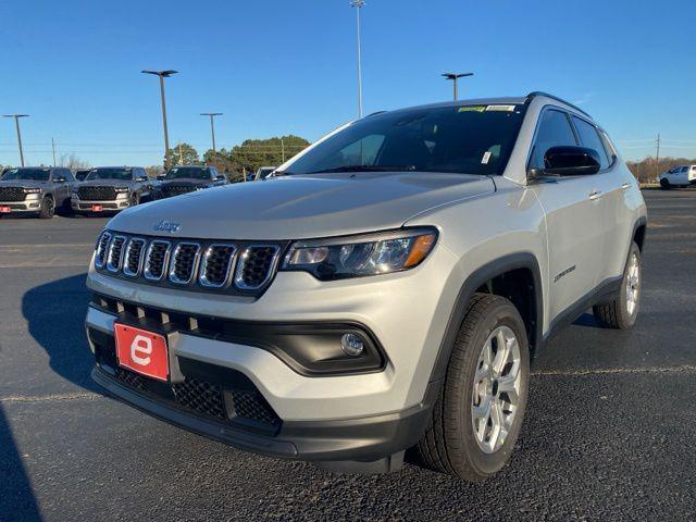 2026 Jeep Compass COMPASS LATITUDE 4X4 2026 Jeep Compass COMPASS LATITUDE 4X4