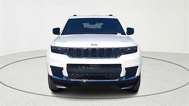 2025 Jeep Grand Cherokee GRAND CHEROKEE L LAREDO X 4X2