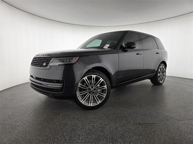 2025 Land Rover Range Rover SE