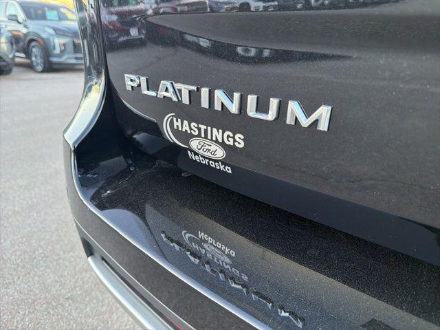 2025 Ford Expedition Platinum MAX