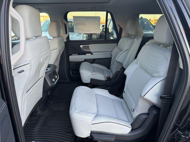 2025 Ford Expedition Platinum MAX