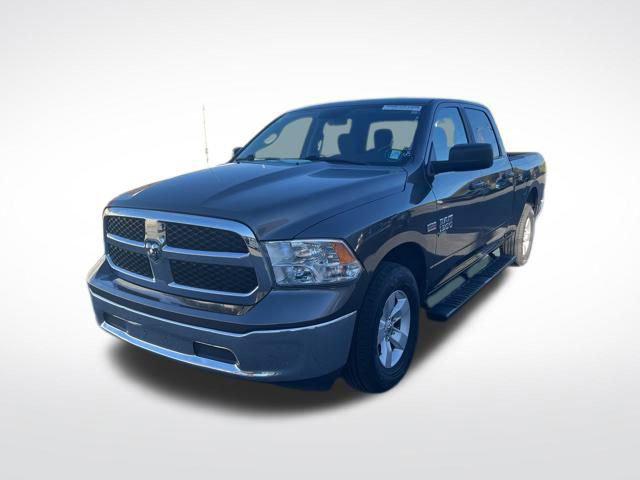 2021 RAM 1500 Classic SLT Crew Cab 4x4 64 Box 2021 RAM 1500 Classic SLT Crew Cab 4x4 64 Box