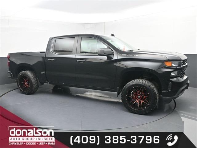 2020 Chevrolet Silverado 1500 2WD Crew Cab Short Bed Custom