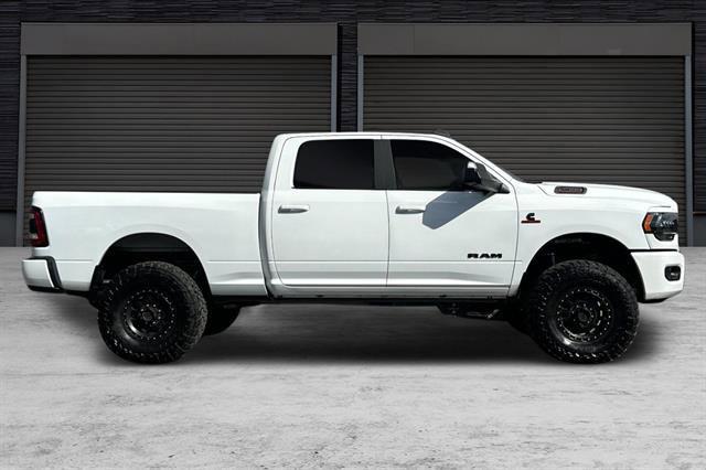 2021 RAM 2500 Big Horn Crew Cab 4x4 64 Box