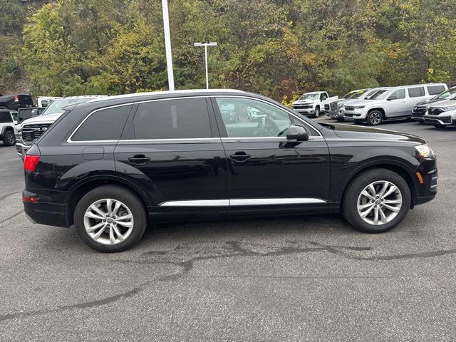 2019 Audi Q7 55 Premium 2019 Audi Q7 55 Premium