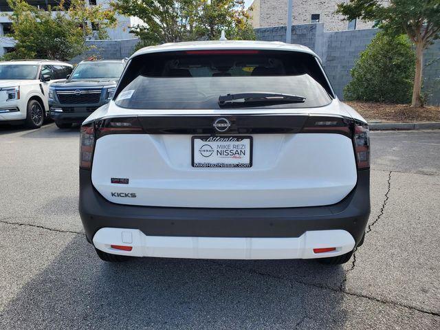 2025 Nissan Kicks S FWD
