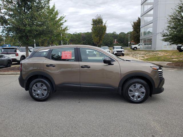 2025 Nissan Kicks S FWD 2025 Nissan Kicks S FWD