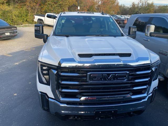 2024 GMC Sierra 2500HD 4WD Crew Cab Standard Bed SLE