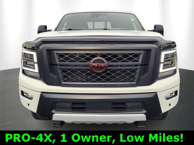 2024 Nissan TITAN XD Crew Cab PRO-4X 4x4 2024 Nissan TITAN XD Crew Cab PRO-4X 4x4