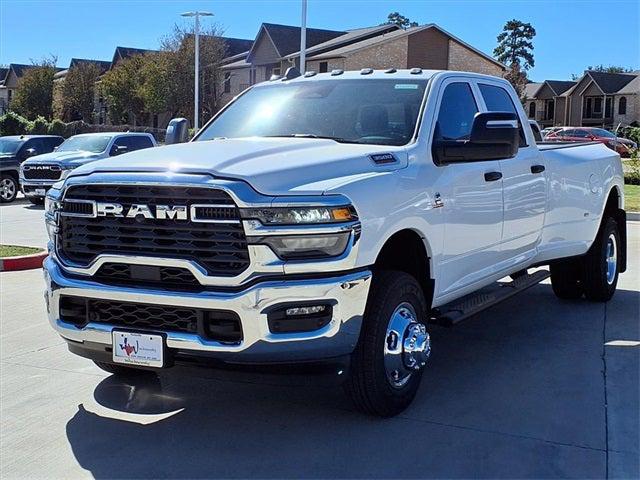 2026 RAM Ram 3500 RAM 3500 TRADESMAN CREW CAB 4X4 8 BOX 2026 RAM Ram 3500 RAM 3500 TRADESMAN CREW CAB 4X4 8 BOX