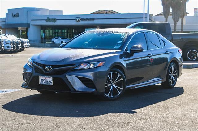 2019 Toyota Camry SE 2019 Toyota Camry SE