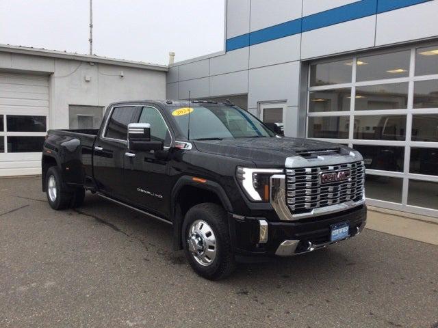 2024 GMC Sierra 3500HD 4WD Crew Cab Long Bed Denali 2024 GMC Sierra 3500HD 4WD Crew Cab Long Bed Denali