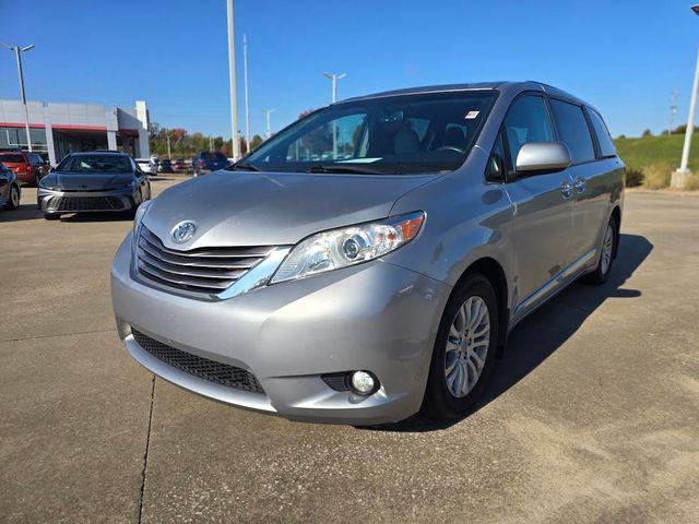 2017 Toyota Sienna L 2017 Toyota Sienna L