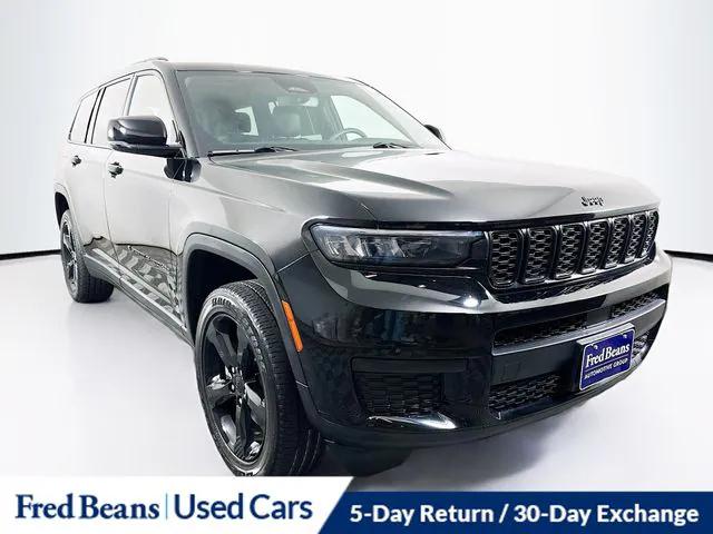2023 Jeep Grand Cherokee L Altitude 4x4 2023 Jeep Grand Cherokee L Altitude 4x4