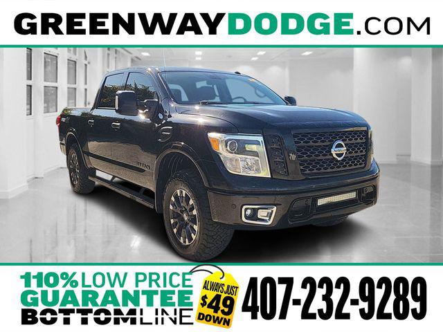 2017 Nissan TITAN PRO-4X 2017 Nissan TITAN PRO-4X