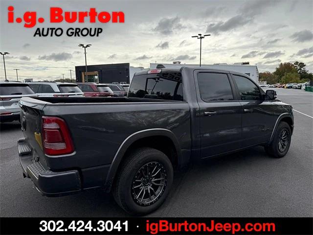 2019 RAM 1500 Laramie Crew Cab 4x4 57 Box 2019 RAM 1500 Laramie Crew Cab 4x4 57 Box